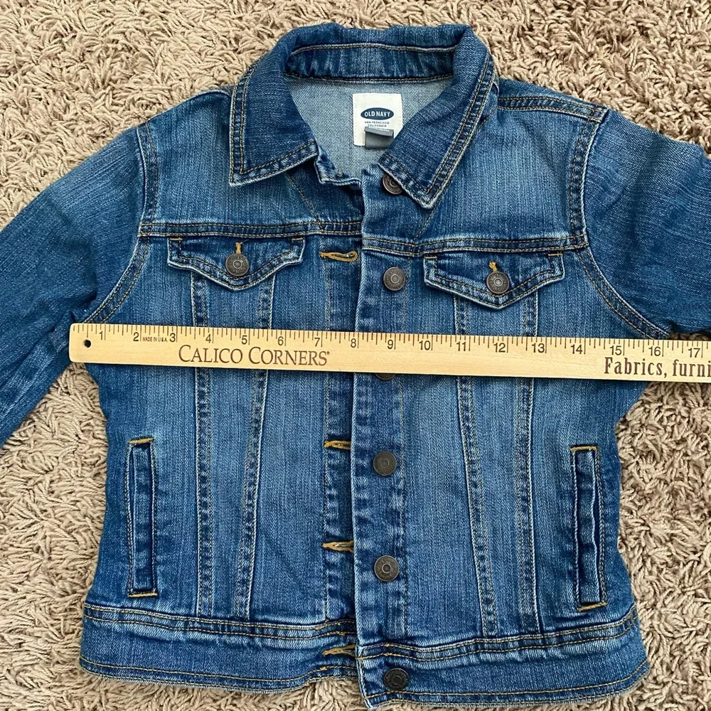 3/$20 Old Navy Jean Jacket Youth Large